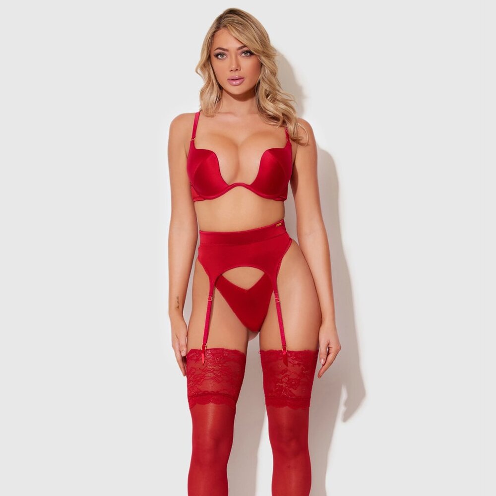 Frederick's of Hollywood Petra Rising Star Plunge Push Up Bra